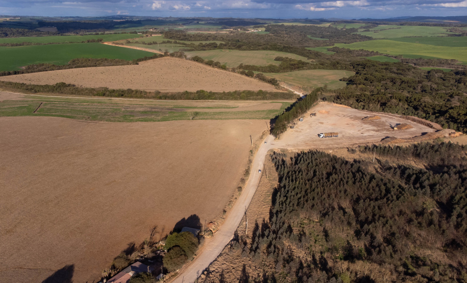 Ratinho Junior anuncia conclusão da pavimentação de Castro ao distrito do Socavão