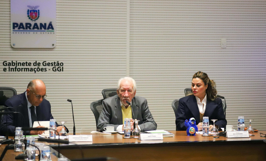 Piana destaca diferenciais do Paraná para a Agência Francesa de Desenvolvimento