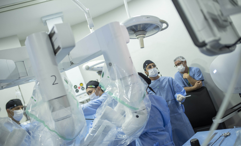 Paraná é palco da telecirurgia de maior distância do mundo; Unioeste deve incorporar tecnologia