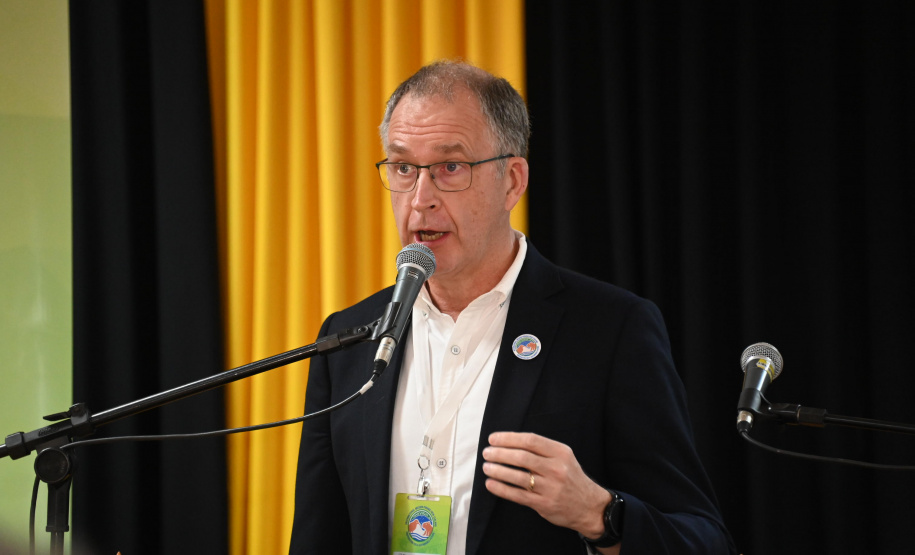 Missão da Nova Zelândia visita universidades estaduais do Paraná em busca de parcerias