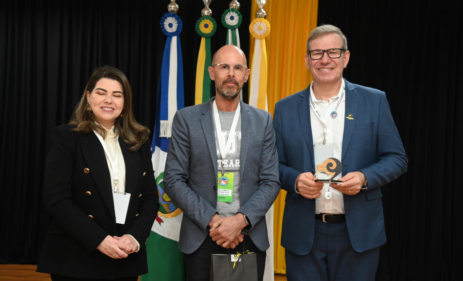 Missão da Nova Zelândia visita universidades estaduais do Paraná em busca de parcerias
