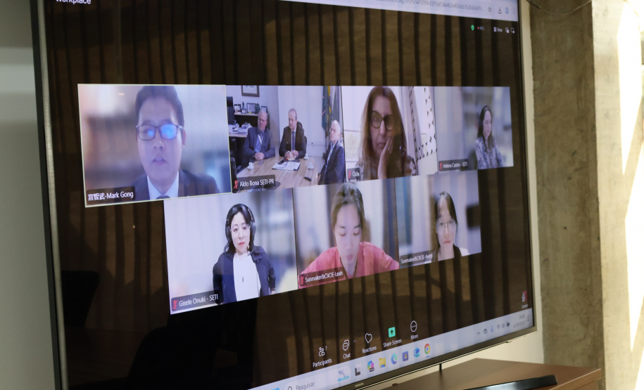 Governo firma parceria internacional para ofertar cursos de qualificação em 19 áreas