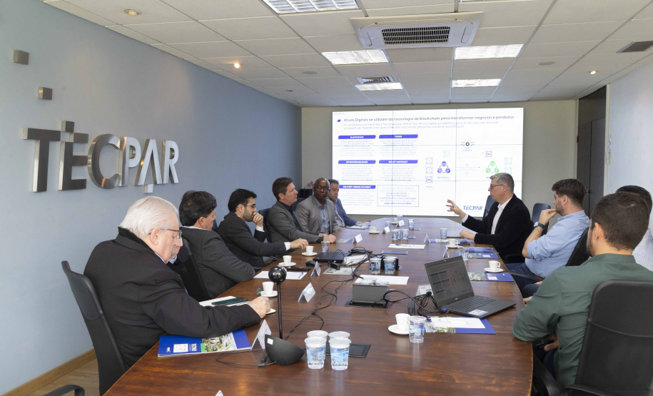 Tecpar e Detran-PR discutem criação de token para registrar histórico de veículos