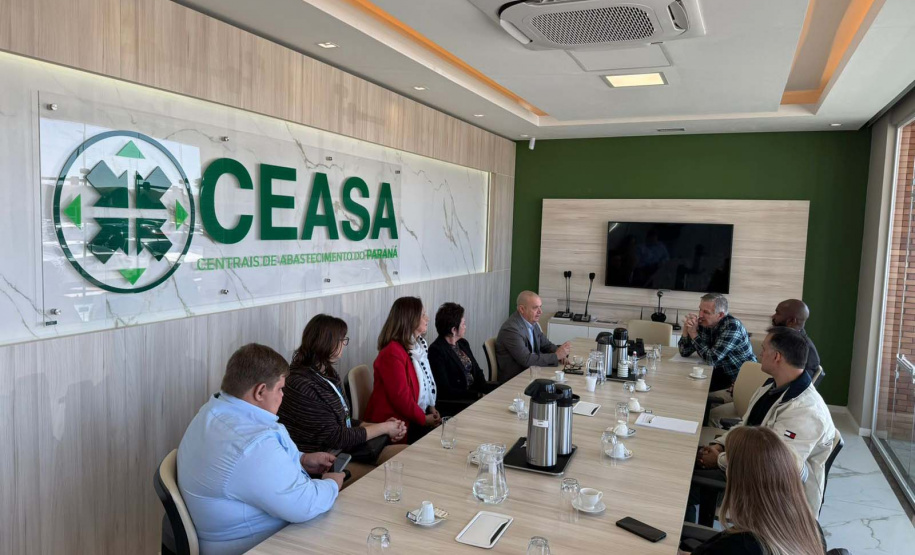 Parceria entre Ceasa Paraná e Fundação Araucária modernizará mercados atacadistas