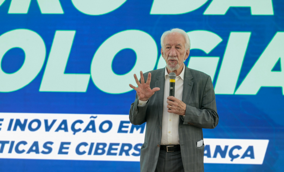 Paraná firma parceria com Exército para desenvolvimento de pesquisas em IA e cibersegurança