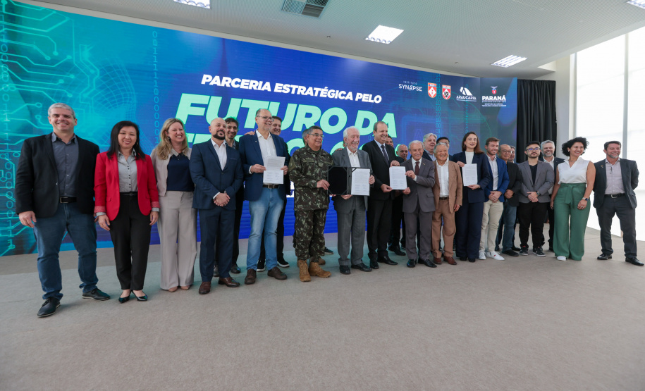 Paraná firma parceria com Exército para desenvolvimento de pesquisas em IA e cibersegurança