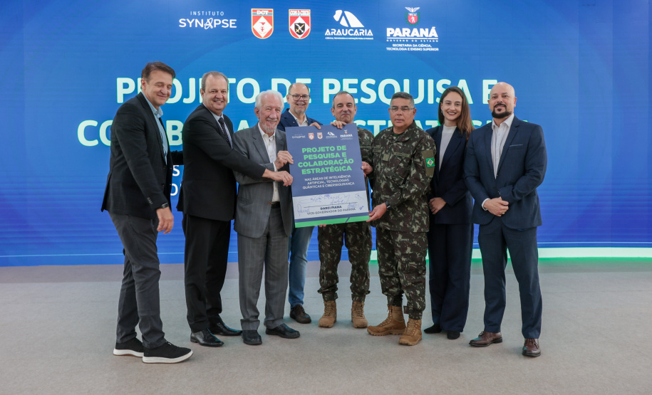 Paraná firma parceria com Exército para desenvolvimento de pesquisas em IA e cibersegurança