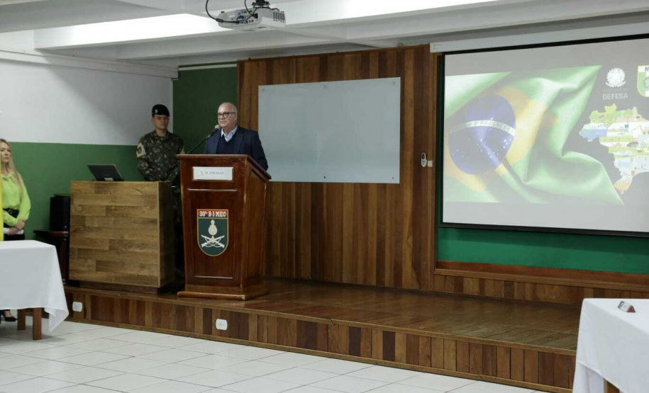 Paraná firma parceria com Ministério da Defesa para operação do Projeto Rondon