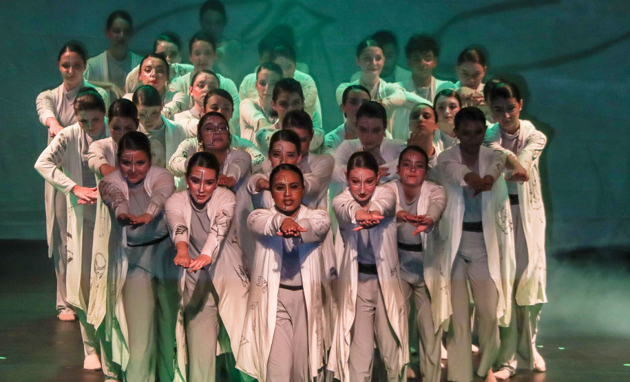 Queen, Hilda Furacão, Fagner e cinema no MON são destaques da programação cultural