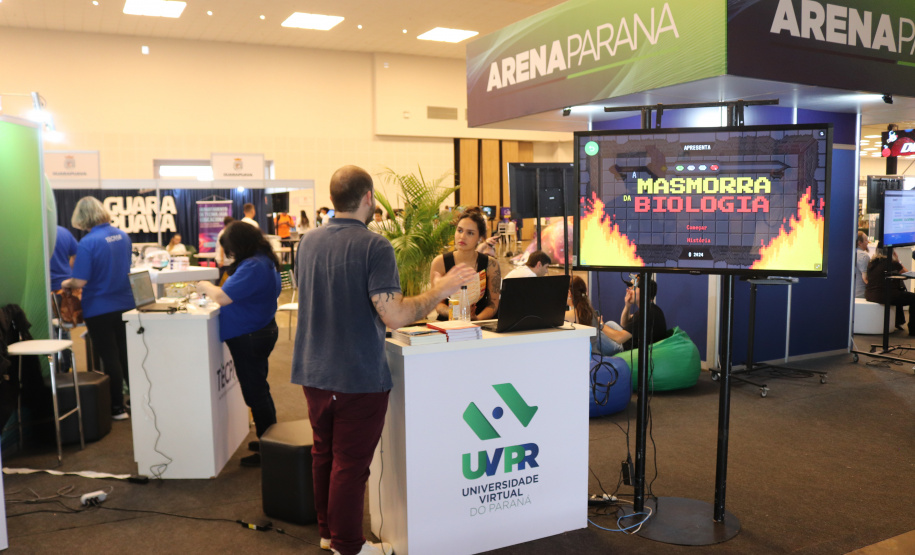 Estado amplia divulgação da produção científica no Paraná Faz Ciência, em Guarapuava