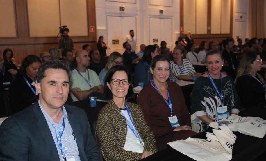 Estado e universidades estaduais debatem estratégias para formação de professores