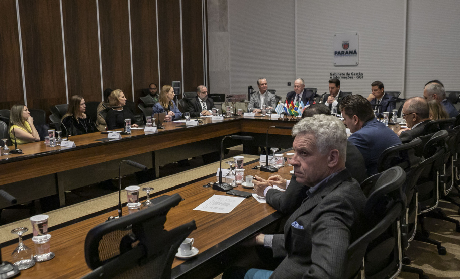 Com foco na integração regional, Paraná é reconduzido à presidência da Zicosul