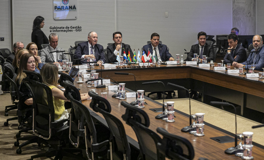 Com foco na integração regional, Paraná é reconduzido à presidência da Zicosul