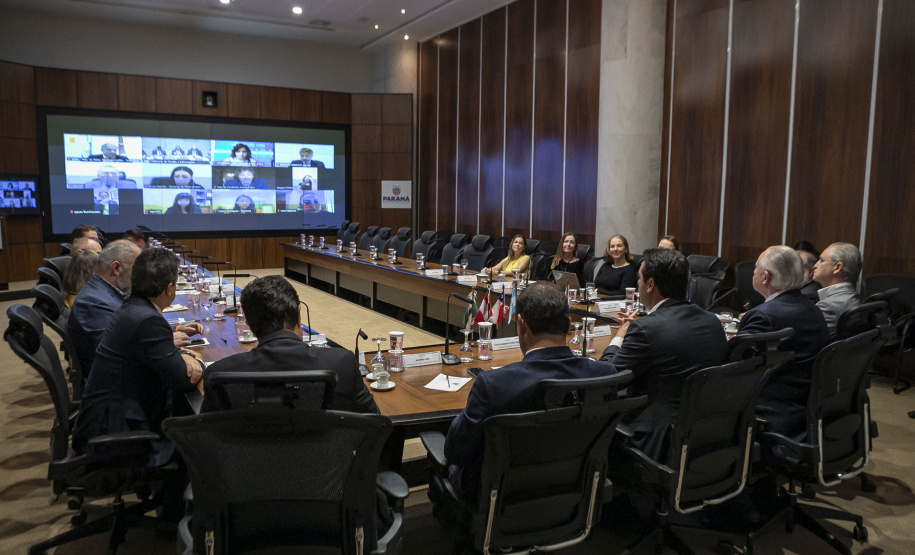 Com foco na integração regional, Paraná é reconduzido à presidência da Zicosul