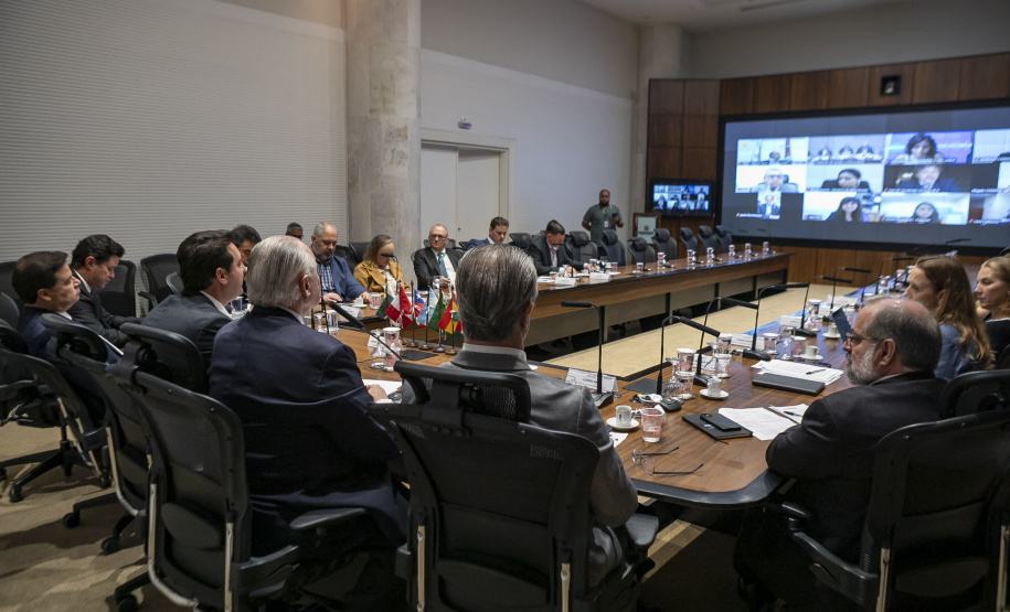 Com foco na integração regional, Paraná é reconduzido à presidência da Zicosul