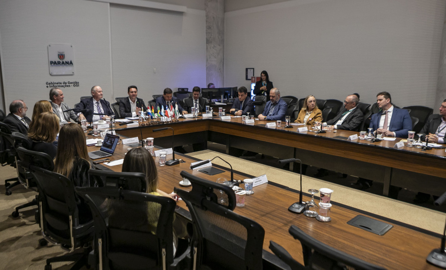 Com foco na integração regional, Paraná é reconduzido à presidência da Zicosul