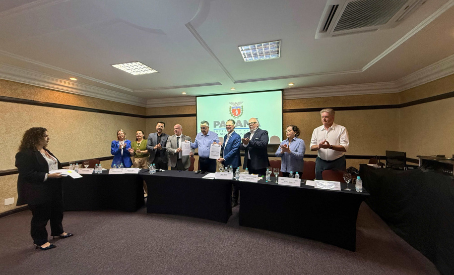 Governo do Estado, MPPR e UEM oficializam parceria para criação de painel da dengue