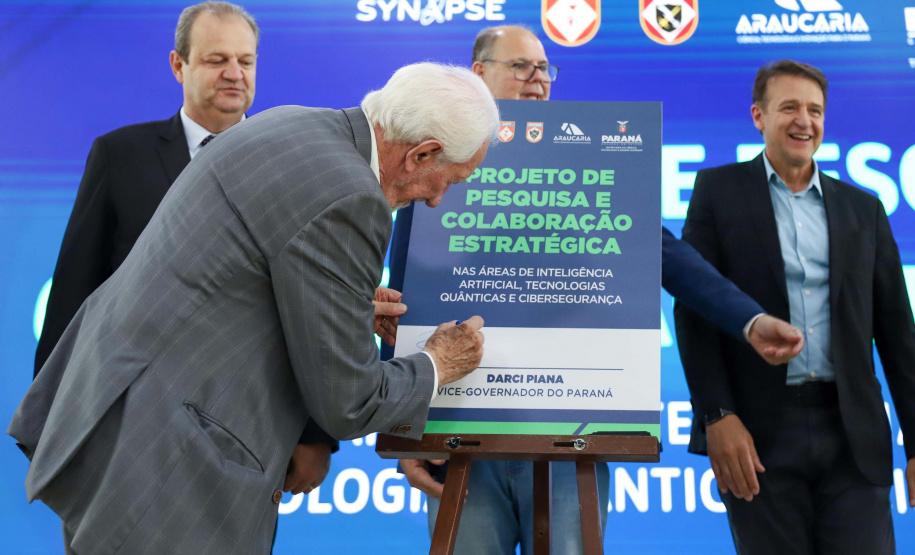 Paraná firma parceria com Exército para desenvolvimento de pesquisas em IA e cibersegurança