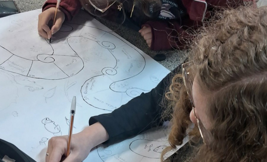 Alunos da rede estadual mostram projetos na Feira Científica Paraná Faz Ciência