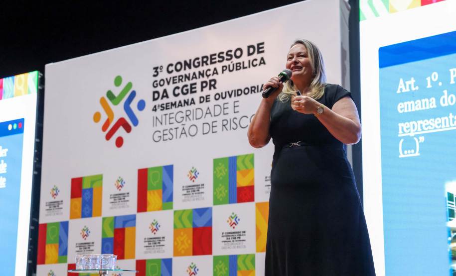 CGE reúne 700 servidores estaduais e municipais para debater transparência