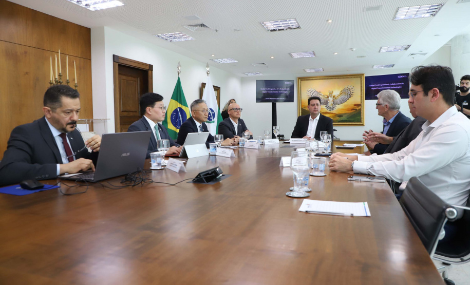 Korean Valley: Ratinho Junior recebe comitiva que vai instalar centro de inovação em Ivaiporã