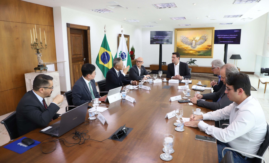 Korean Valley: Ratinho Junior recebe comitiva que vai instalar centro de inovação em Ivaiporã