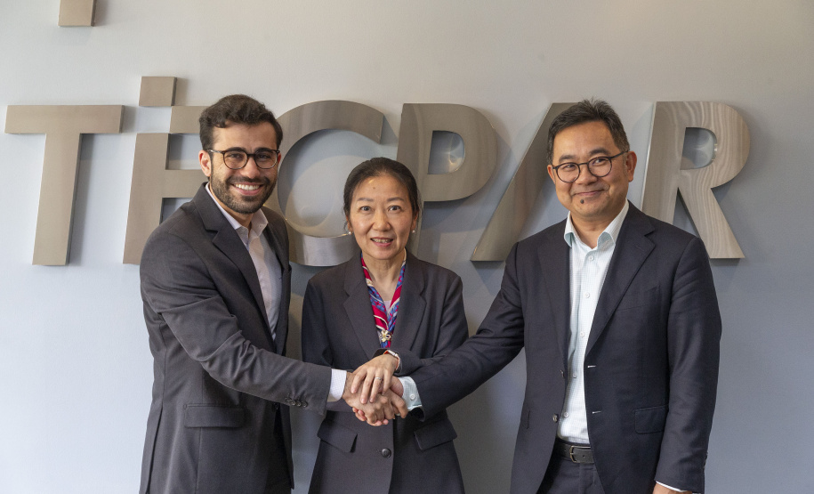 Tecpar e Sinovac iniciam trabalhos para produção de vacinas para o SUS no Paraná