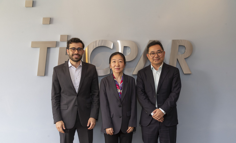 Tecpar e Sinovac iniciam trabalhos para produção de vacinas para o SUS no Paraná