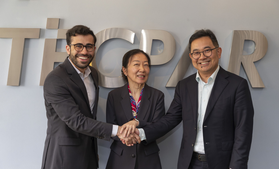 Tecpar e Sinovac iniciam trabalhos para produção de vacinas para o SUS no Paraná