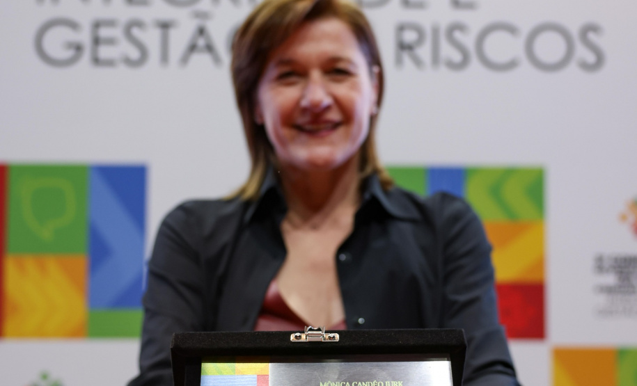 CGE reúne 700 servidores estaduais e municipais para debater transparência