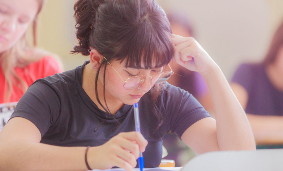 Cerca de 14 mil candidatos realizam o PSS da Universidade Estadual de Ponta Grossa