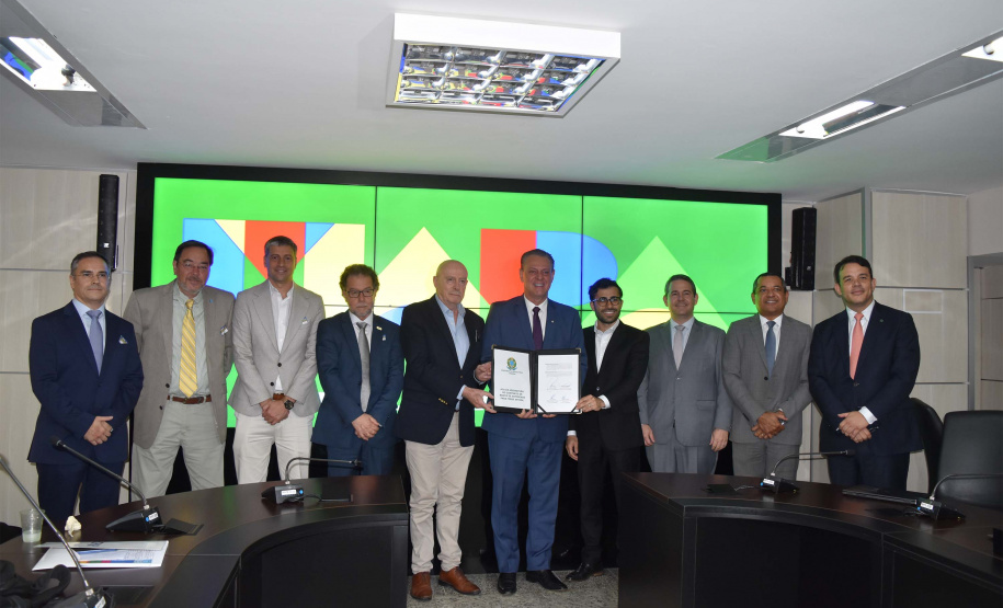 Paraná será responsável pelo banco brasileiro de antígenos e vacinas contra febre aftosa