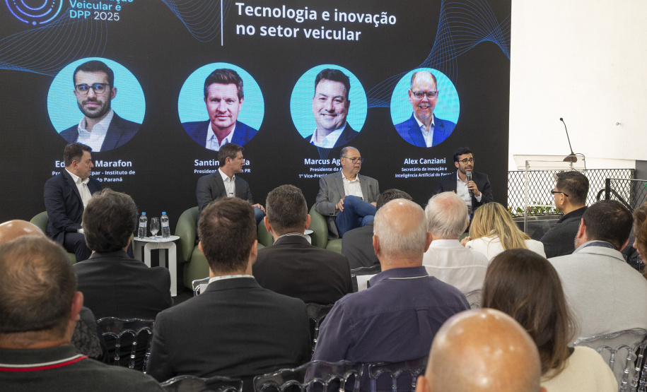Paraná promove fórum de tokenização veicular e debate futuro da mobilidade digital