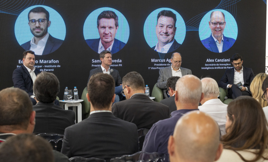 Paraná promove fórum de tokenização veicular e debate futuro da mobilidade digital