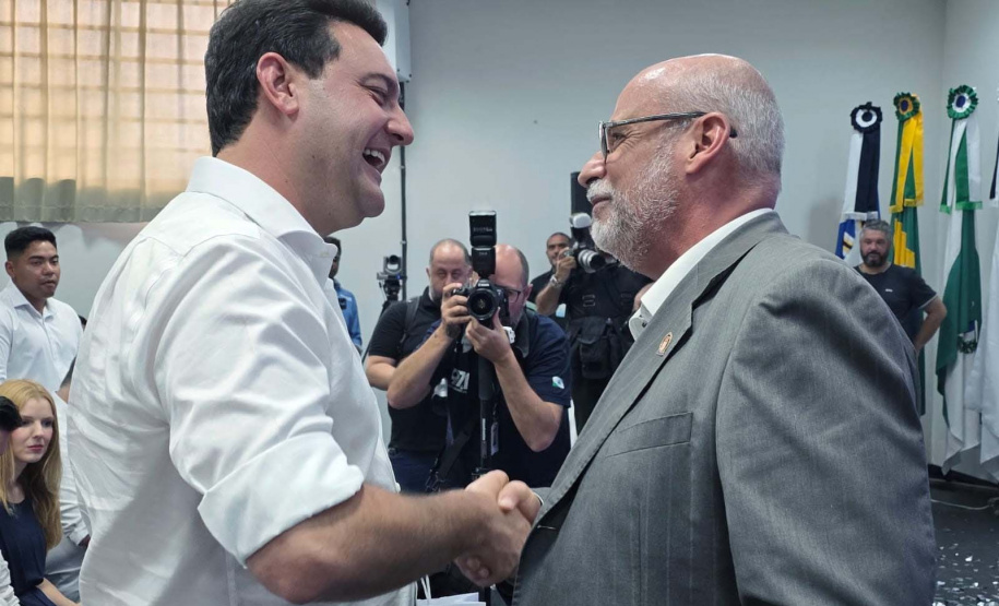 Ratinho Junior autoriza implementação do curso de Medicina na UENP para atender o Norte Pioneiro