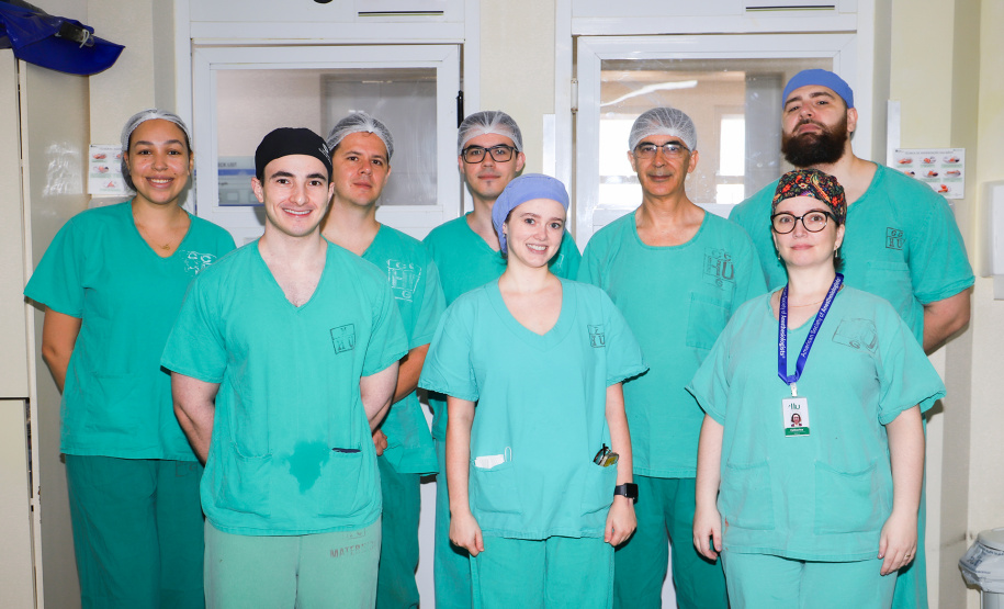 Hospital Universitário da UEL realiza pela primeira vez cirurgia de coluna com técnica Alif