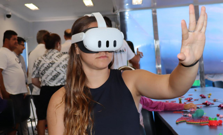 Em Matinhos, Carreta da Inovação inicia atividades no Verão Maior Paraná