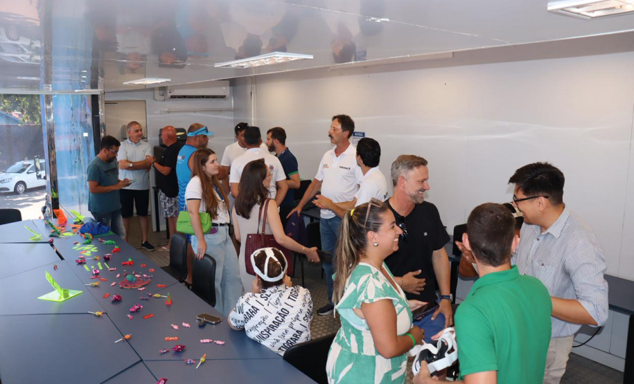 Em Matinhos, Carreta da Inovação inicia atividades no Verão Maior Paraná