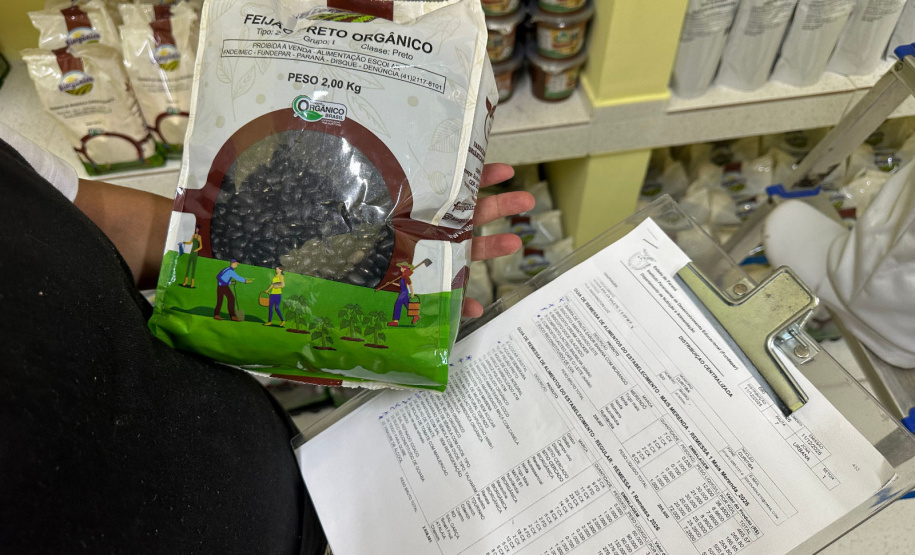 Estado envia às escolas 1ª remessa de alimentos do ano com 4,6 mil toneladas