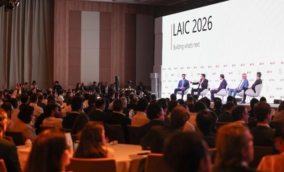 Em São Paulo, Ratinho Junior apresenta resultados do Paraná a investidores globais