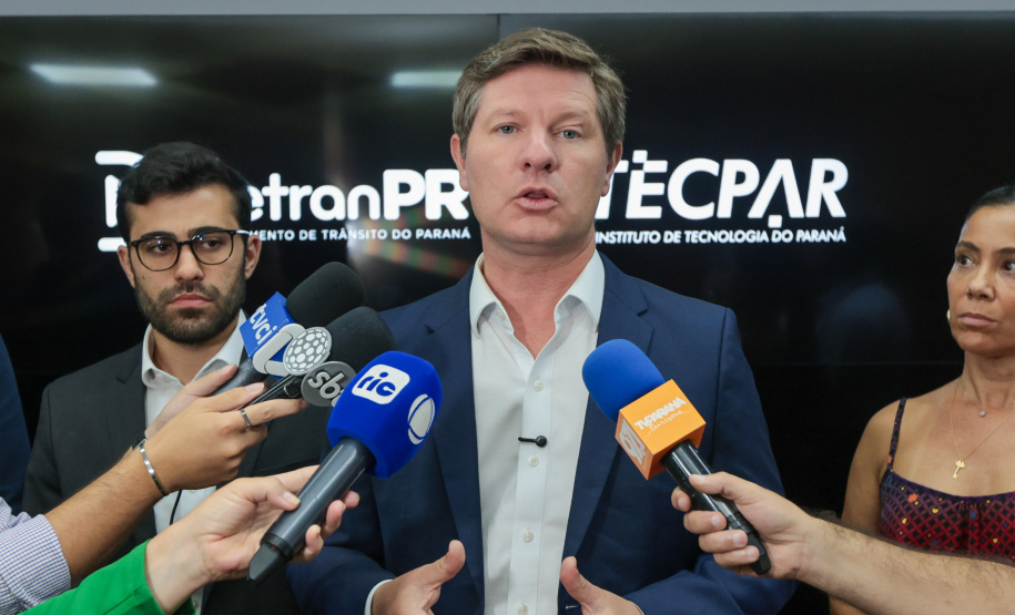 Passaporte digital: motoristas do Paraná agora podem ter registro inovador de veículos