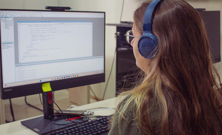 Mulheres na ciência: pesquisadoras do Simepar protagonizam projetos ambientais