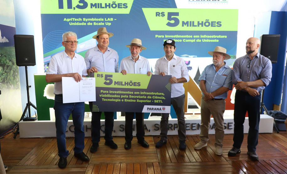 Estado anuncia R$ 16 milhões para novo prédio de pesquisa de alimentos e reformas na Unioeste