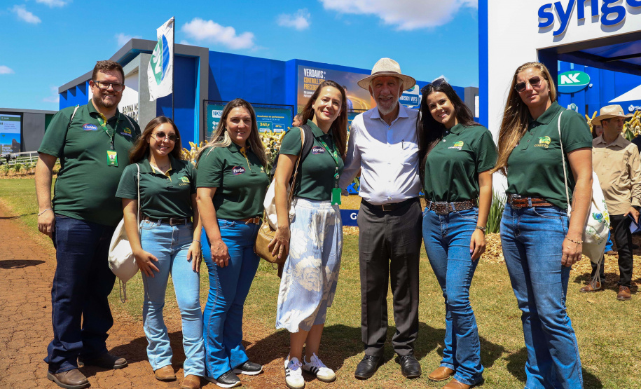 Estado anuncia R$ 16 milhões para novo prédio de pesquisa de alimentos e reformas na Unioeste