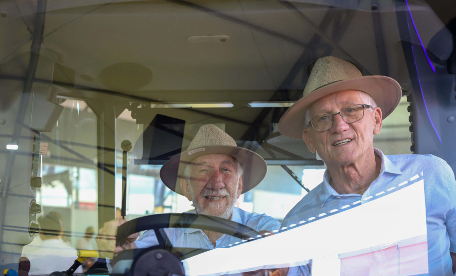 Estado anuncia R$ 16 milhões para novo prédio de pesquisa de alimentos e reformas na Unioeste