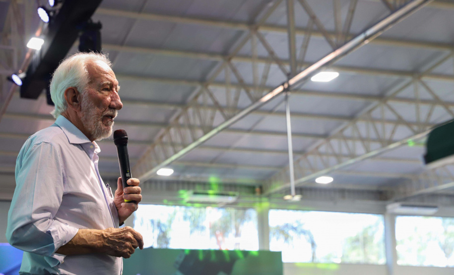 Estado anuncia R$ 16 milhões para novo prédio de pesquisa de alimentos e reformas na Unioeste