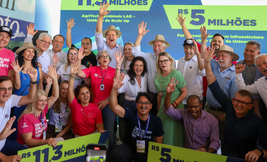 Estado anuncia R$ 16 milhões para novo prédio de pesquisa de alimentos e reformas na Unioeste