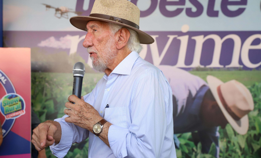 Estado anuncia R$ 16 milhões para novo prédio de pesquisa de alimentos e reformas na Unioeste