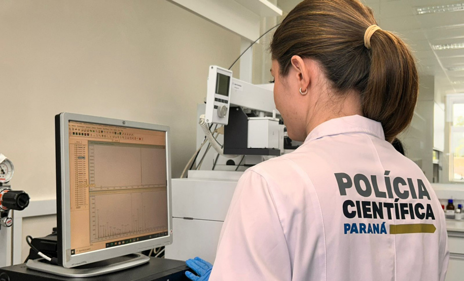 Mulheres na Ciência: trajetórias femininas marcam trabalho da Polícia Científica do Paraná