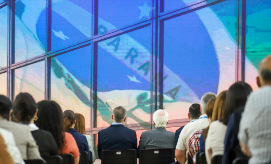 Estado vai capacitar dois mil servidores para atuarem em contratações públicas